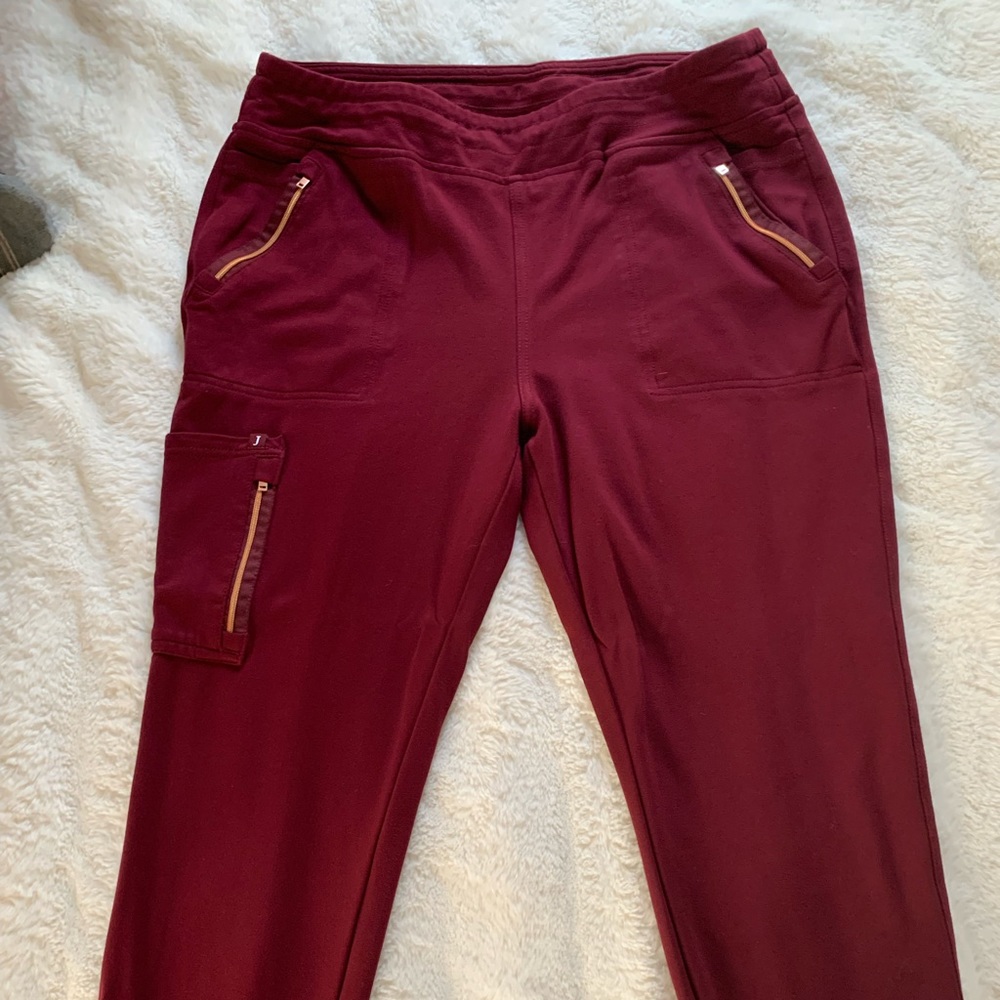 Maroon Jaanuu Scrub Set